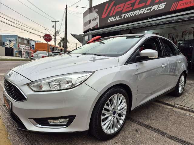 FORS FOCUS FASTBACK 2.O AT