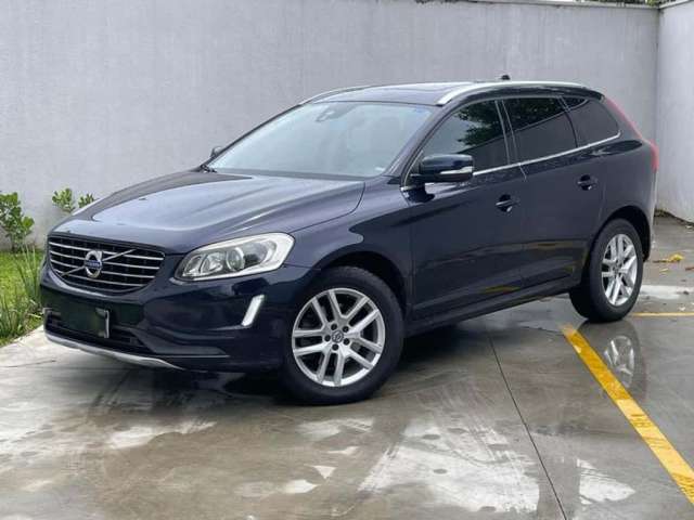 VOLVO XC 60 2.0 T5 MOMENTUM AWD 2017