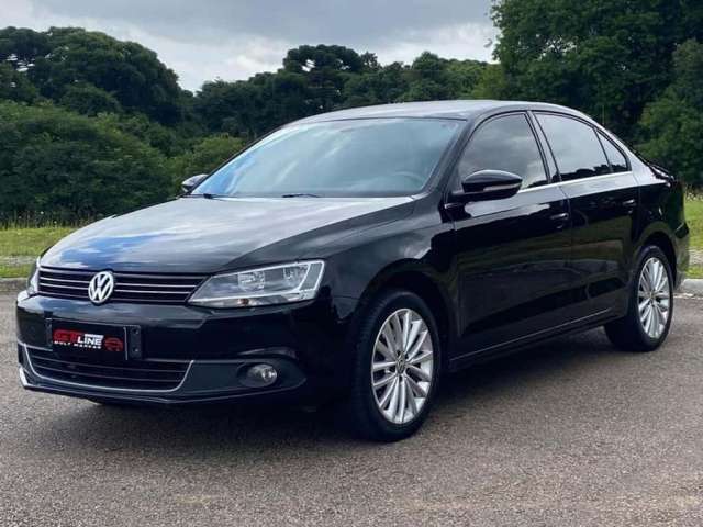 VOLKSWAGEN JETTA 2.0 T 2014