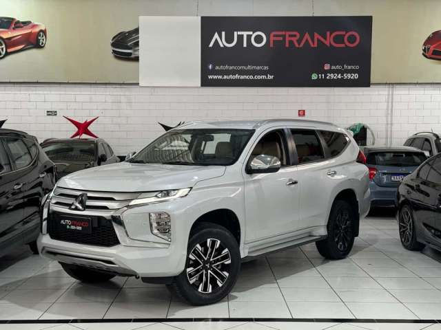 Mitsubishi Pajero Sport 7 Lugares HPE 4X4 Diesel Automático