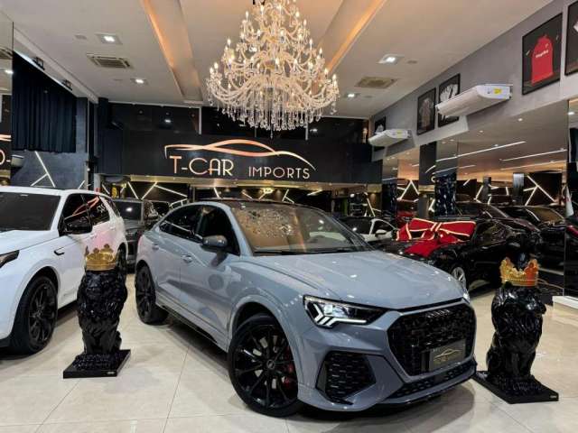 AUDI RSQ3