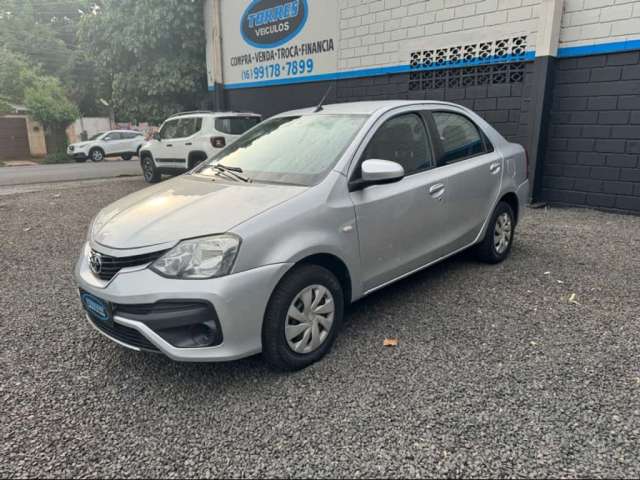 Toyota ETIOS 1.5 XS 16V FLEX 4P AUTOMÁTICO