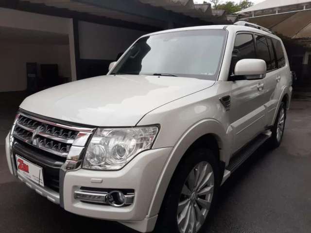 MITSUBISHI PAJERO FULL HPE 4X4 3.2 TB-IC 4P 2015 7 LUGARES