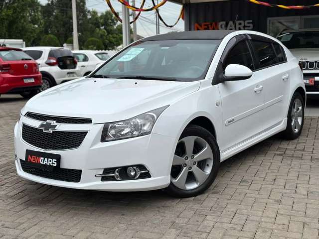 Chevrolet Cruze LT HB - Branca - 2014/2014