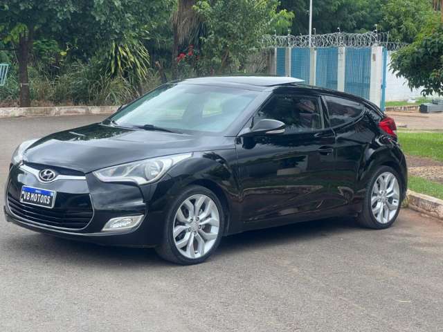 Hyundai Veloster 2012