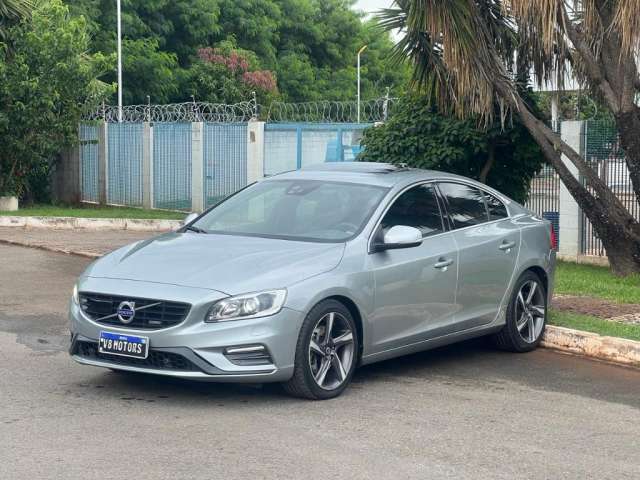 Volvo S60 2015