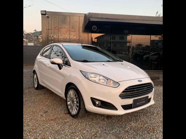 Ford Fiesta TIT./TIT.Plus 1.6 16V Flex Aut.