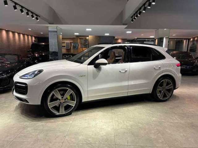 Porsche Cayenne 2022 3.0 v6 e-hybrid awd tiptronic s