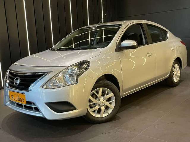 Nissan Versa SV 1.6 16V FlexStart 4p Aut. - Prata - 2020/2020