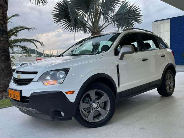 Chevrolet Captiva SPORT FWD 2.4 16V - Branca - 2015/2016