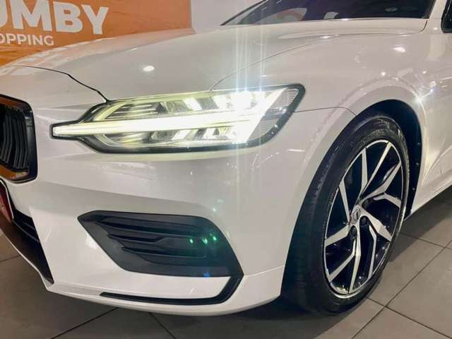 VOLVO S60 T4 MOMENTUM 2020