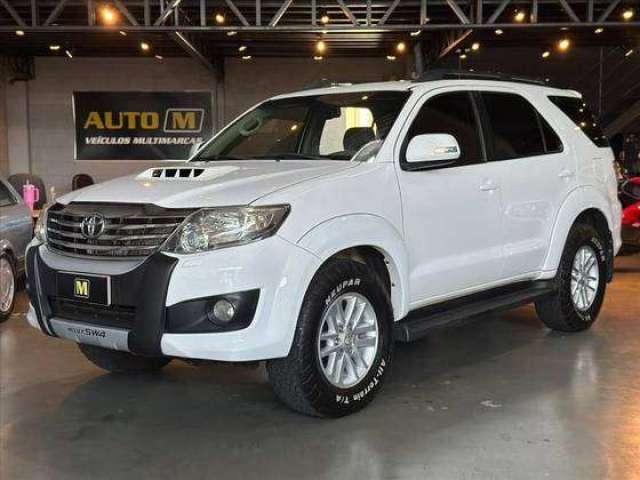 TOYOTA HILUX SW4