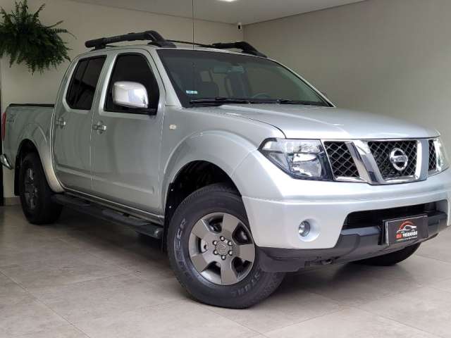 Nissan Frontier LE 2.5 Diesel Aut. Placa A Banco em Couro Multimidia