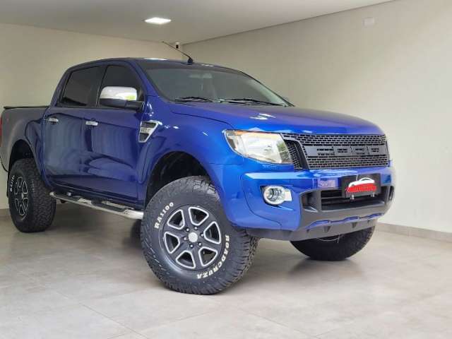 Ford Ranger XLT 3.2 Diesel 4x4 Aut. 4 Pneus Novos 35 AT Bem Conservada 