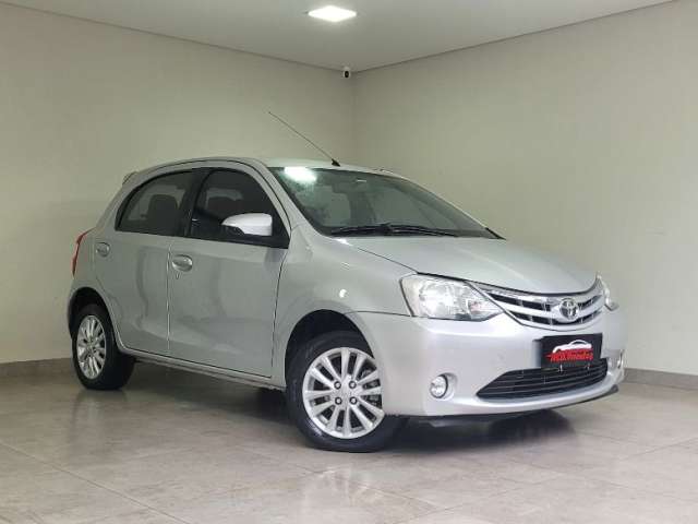 Toyota Etios 2016 1.5 Flex Completo Banco em couro Baixo KM