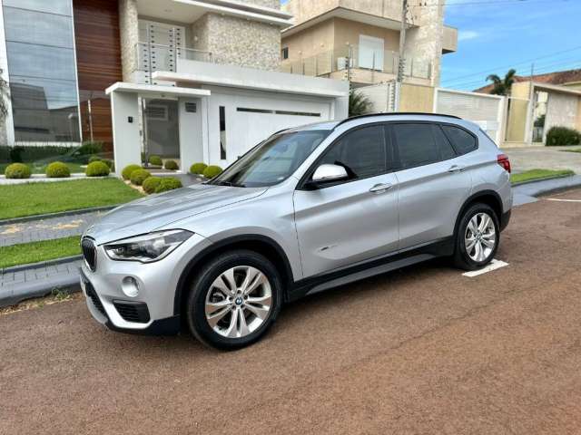 BMW X1 2.0 xDrive20i Flex