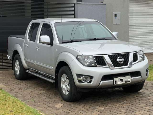 Nissan Frontier Platinum 2.5 AT