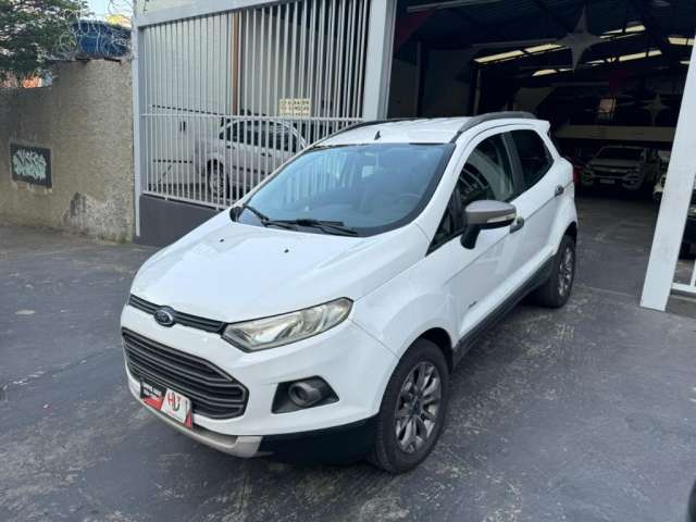 Ford EcoSport FREESTYLE 2.0 16V 4WD Flex 5p