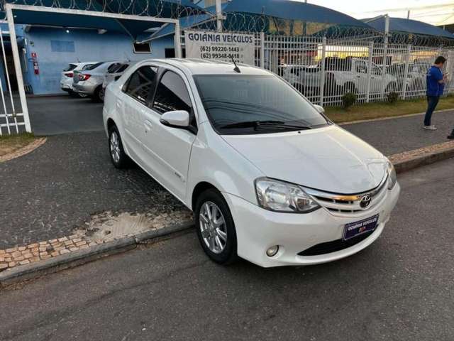 ETIOS SEDAN 1.5 XLS 2017