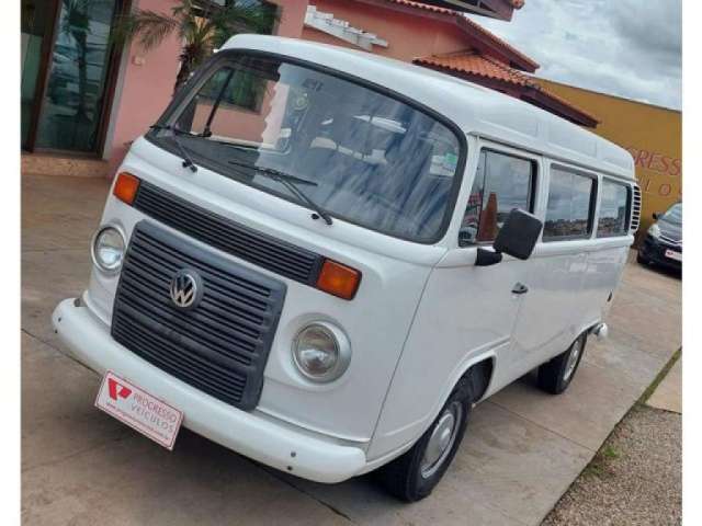 VOLKSWAGEN KOMBI