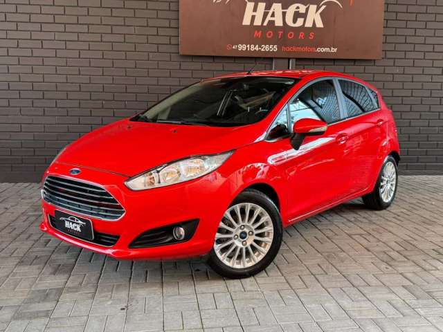 Ford Fiesta Hatch 1.6 16v Automático - Vermelha - 2015/2016