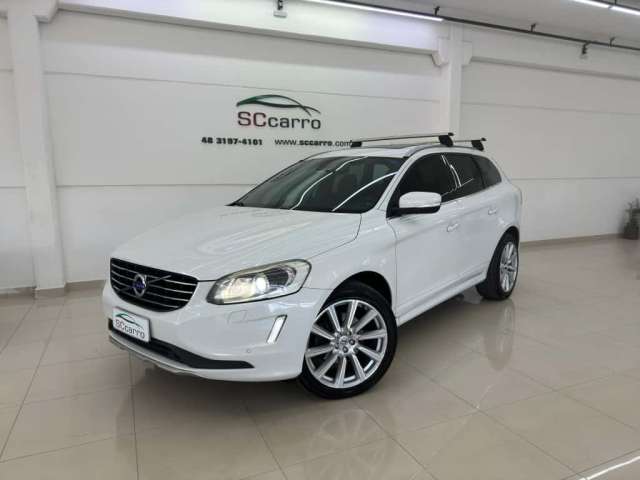 Volvo XC 60 D-5 MOMENTUM 2.4  AWD Diesel  5p