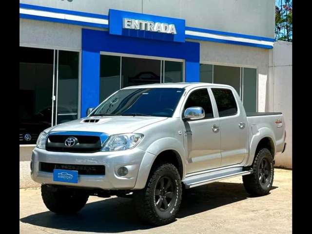 Hilux 2011 SRV 4x4 3.0 Turbo Diesel Automático Completo, Com Chave Cópia e Manual