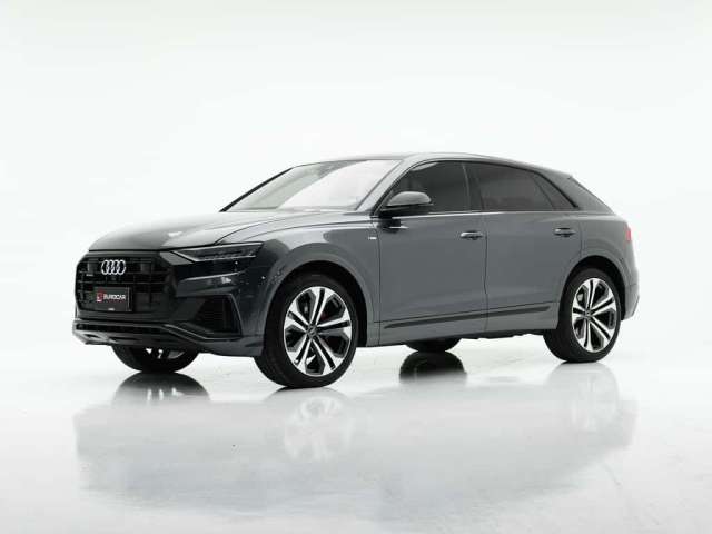 AUDI Q8 Performance 3.0 TFSI Quattro S-tronic