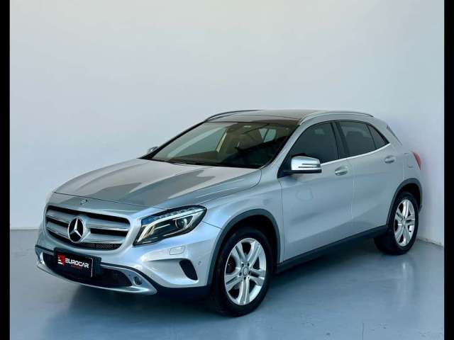 MERCEDES-BENZ GLA 200 200 Enduro 1.6 TB 16V Flex Aut.