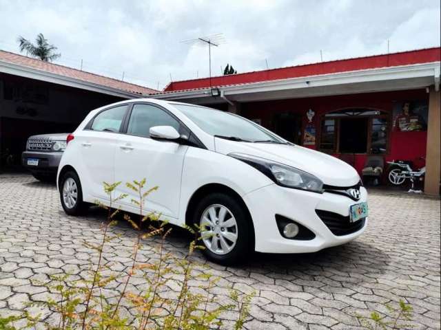 HYUNDAI HYUNDAHB20 1.6A COMF 2015