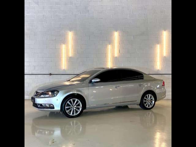 VOLKSWAGEN PASSAT TB 2.0 FSI/TSI 211cv Tiptronic 4p