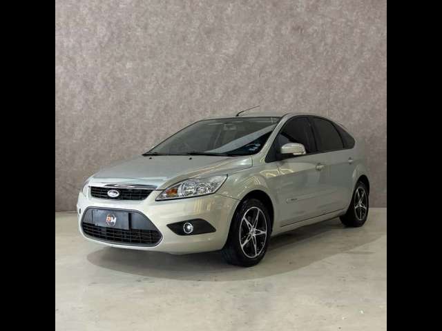 FORD FOCUS 1.6 S/SE/SE Plus Flex 8V/16V  5p