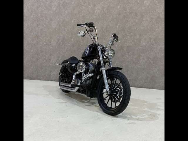 HARLEY-DAVIDSON XL 883 STD/ LOW