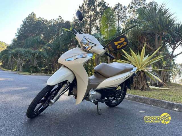 Honda Biz 125i 2023 com 1460 KM