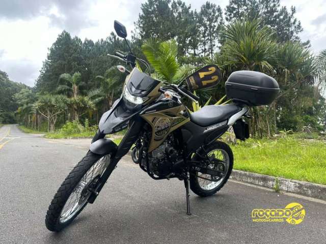 Yamaha Lander 250 2022 com 15 MIL KM