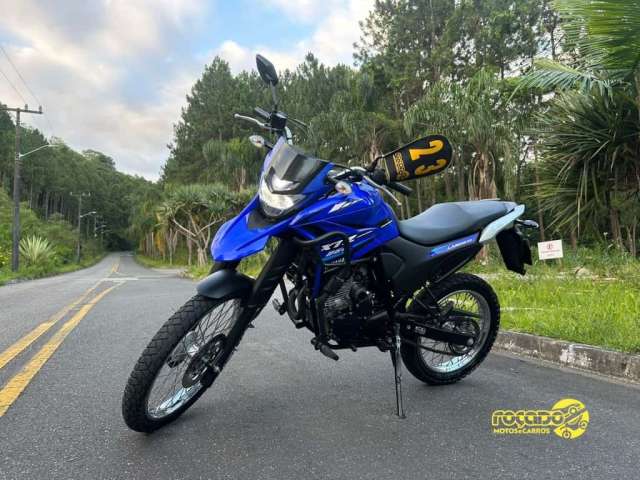 Yamaha XTZ 250 Lander 2023 com 24 MIL KM