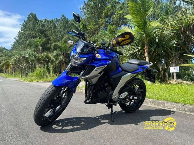 Yamaha Fazer 250 2020 com 15 MIL KM