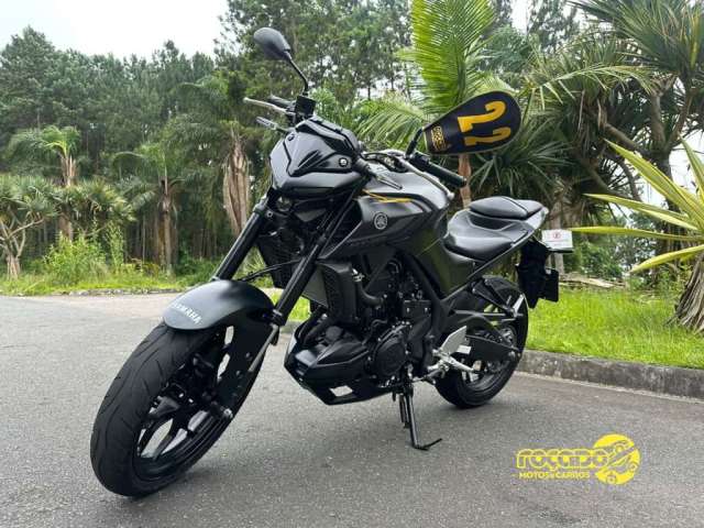 Yamaha MT 03 Abs 2022 com 8 MIL KM