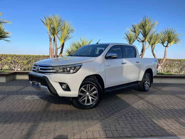 Toyota Hilux 2017 2.8 srx 4x4 cd 16v diesel 4p automático