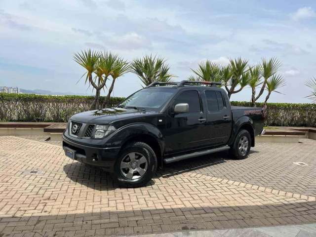 Nissan Frontier 2013 2.5 le attack 4x4 cd turbo eletronic diesel 4p automático