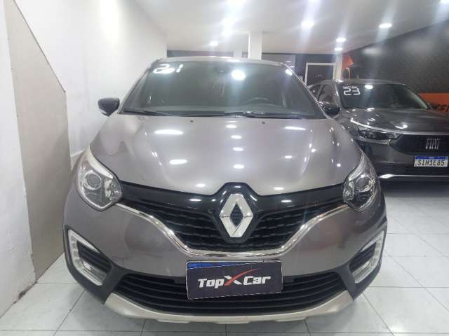 Captur Intense 2.0 Automático 