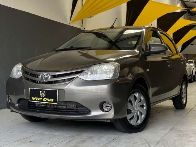 Toyota ETIOS X 1.3 Flex 16V 5p Mec.