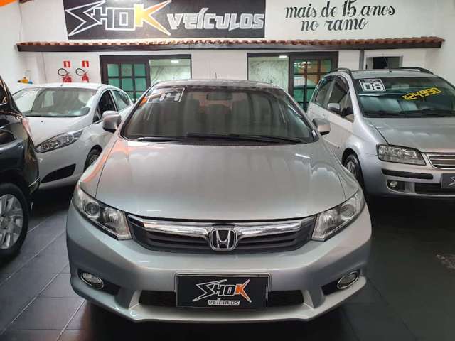 Honda Civic Sedan LXS 1.8  Flex Automático