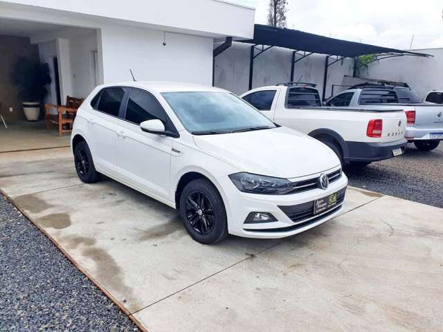 VOLKSWAGEN POLO 1.0 200 TSI COMFORTLINE AUTOMÁTICO