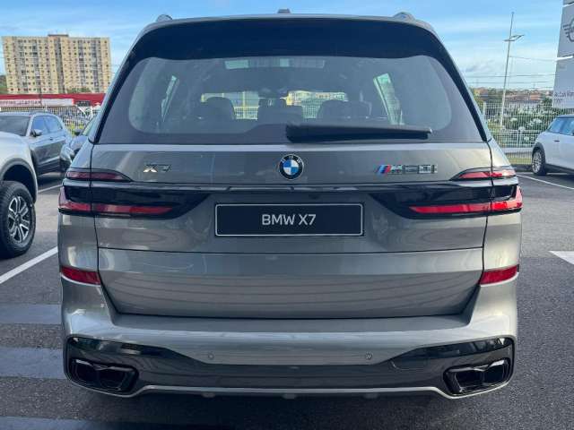 BMW X7 M60i 4.4 2024/2025 0KM