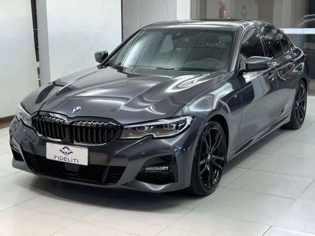 BMW 320i