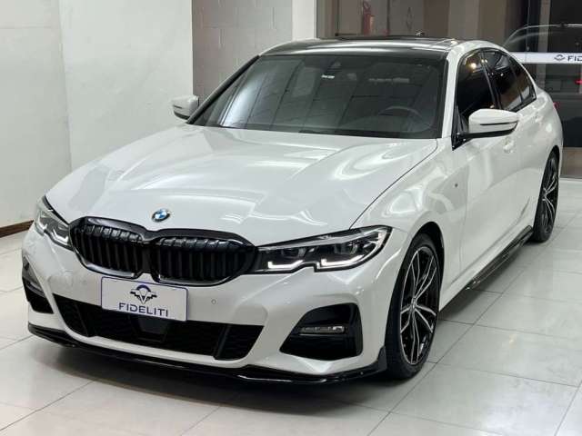 BMW 320i