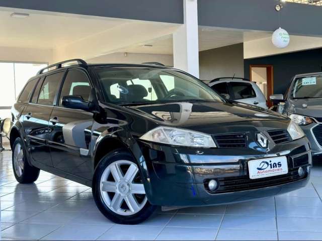 Renault MEGANE 1.6 DYNAMIQUE GRAND TOUR 16V FLEX 4P MANUAL