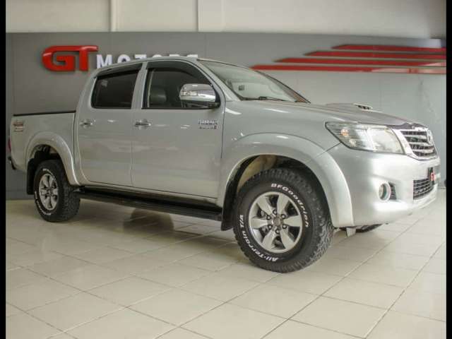 Toyota HILUX 3.0 SRV 4X4 CD 16V TURBO INTERCOOLER DIESEL 4P AUTOMÁTICO