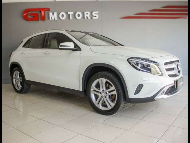 Mercedes-Benz GLA 250 2.0 16V TURBO GASOLINA ENDURO 4P AUTOMÁTICO